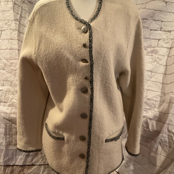 “GEIGER” Off White Vintage Wool Made In Austria Jacket. - Picture 2 of 14